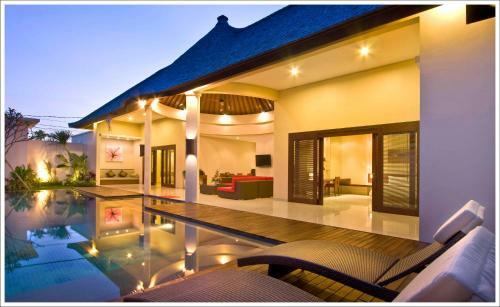 Oval Villa Bali