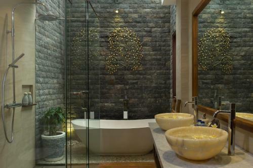 The Secret Villas