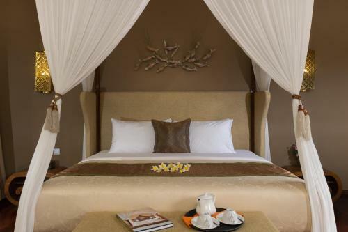 The Secret Villas