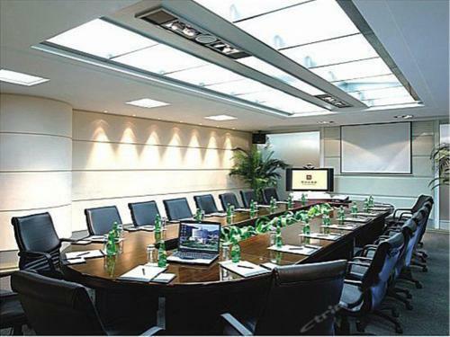 Guangzhou Nansha Grand Hotel