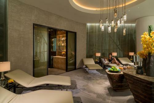 Four Seasons Hotel Guangzhou