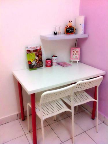 Hostal Manis Manis @ Pink Lady
