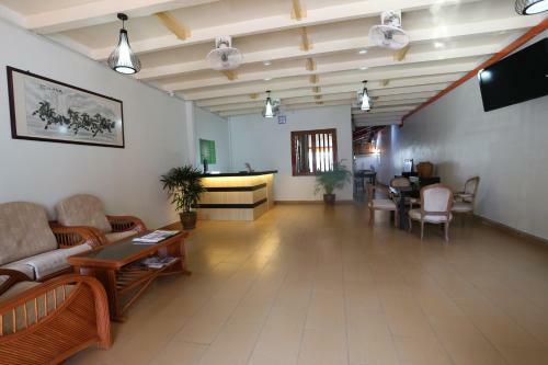 Tengkera Hotel