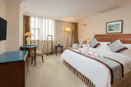 Xinyuan Hot Spring Hotel