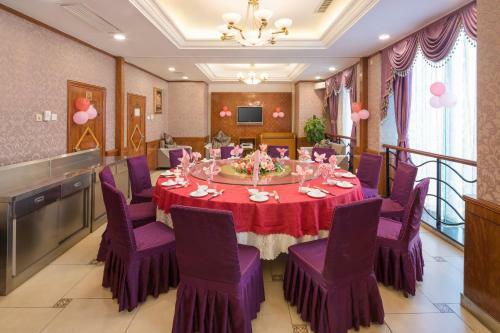Xinyuan Hot Spring Hotel