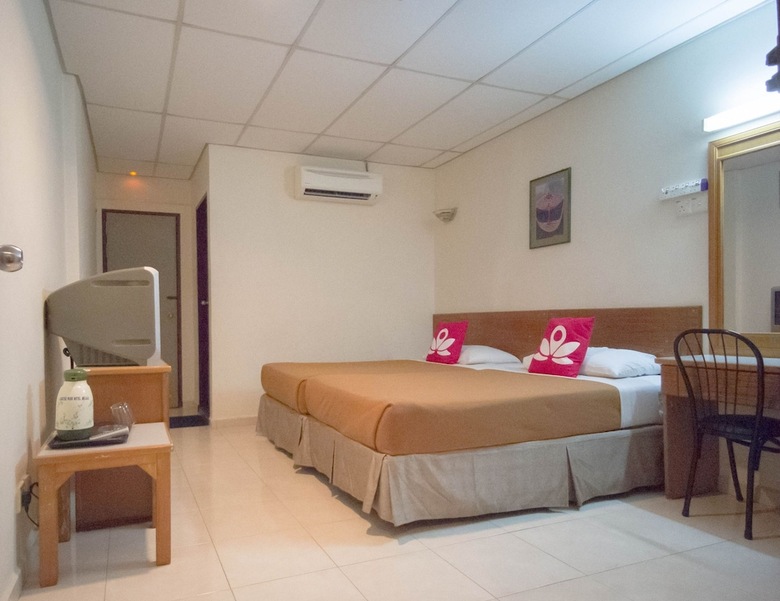 Coastal Park Hotel