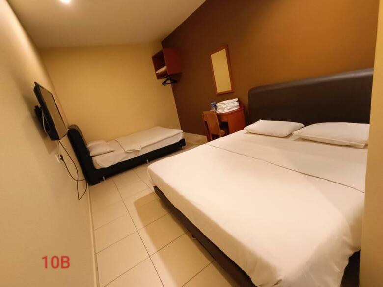 Doris Hotel