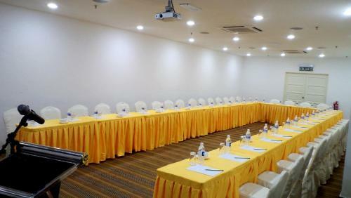 Midcity Hotel Melaka