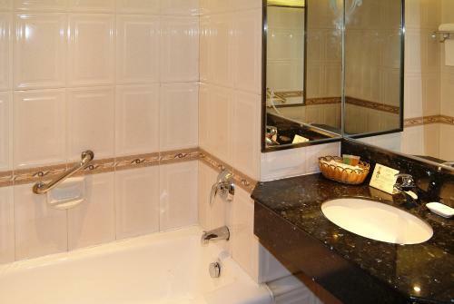 Guangdong Hotel