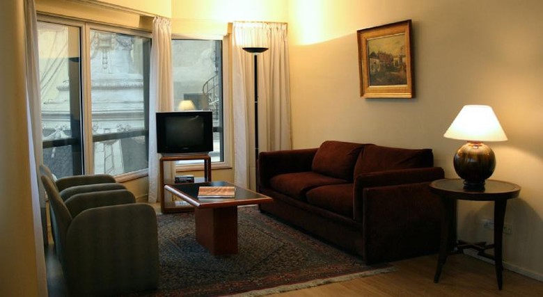 Hotel Plaza San Martin Suites