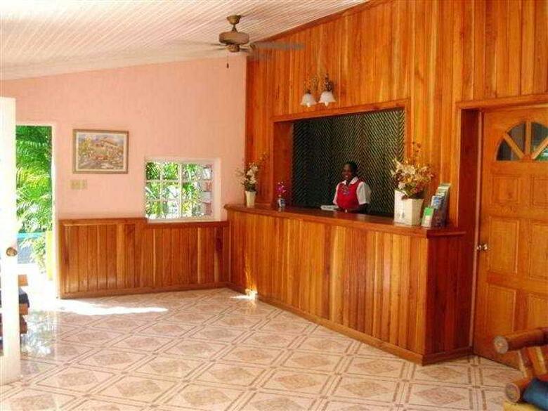 Hotel Legends Beach Resort