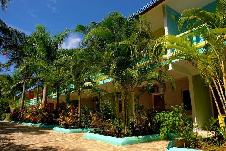 Hotel Legends Beach Resort