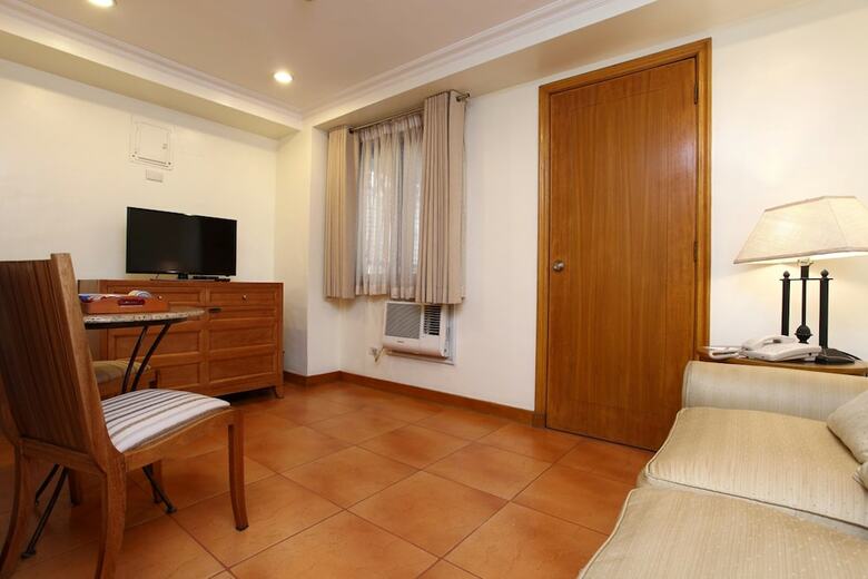 Hotel City Garden Suites Manila