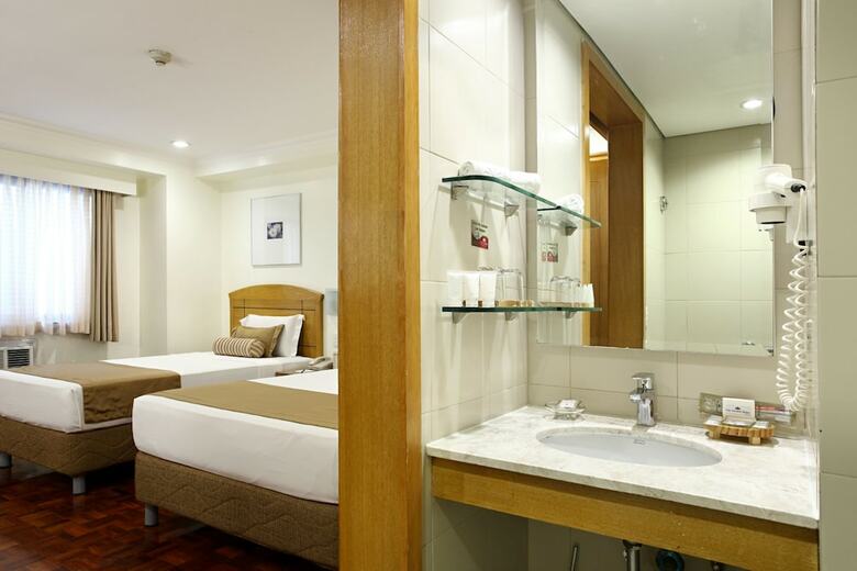 Hotel City Garden Suites Manila