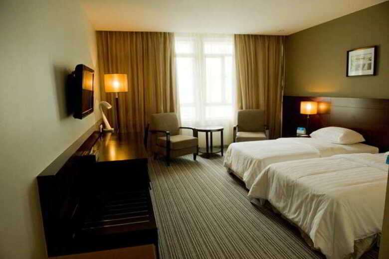 Hotel Sixty3
