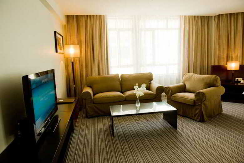 Hotel Sixty3