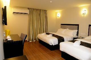 Kk Waterfront Hotel