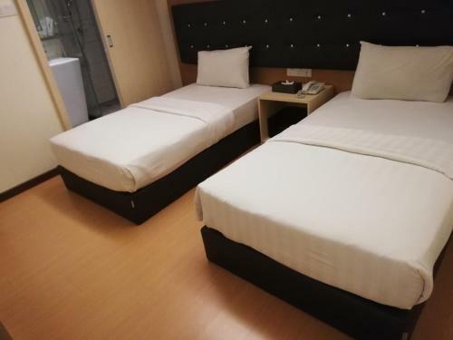 Ease Hotel Sdn Bhd