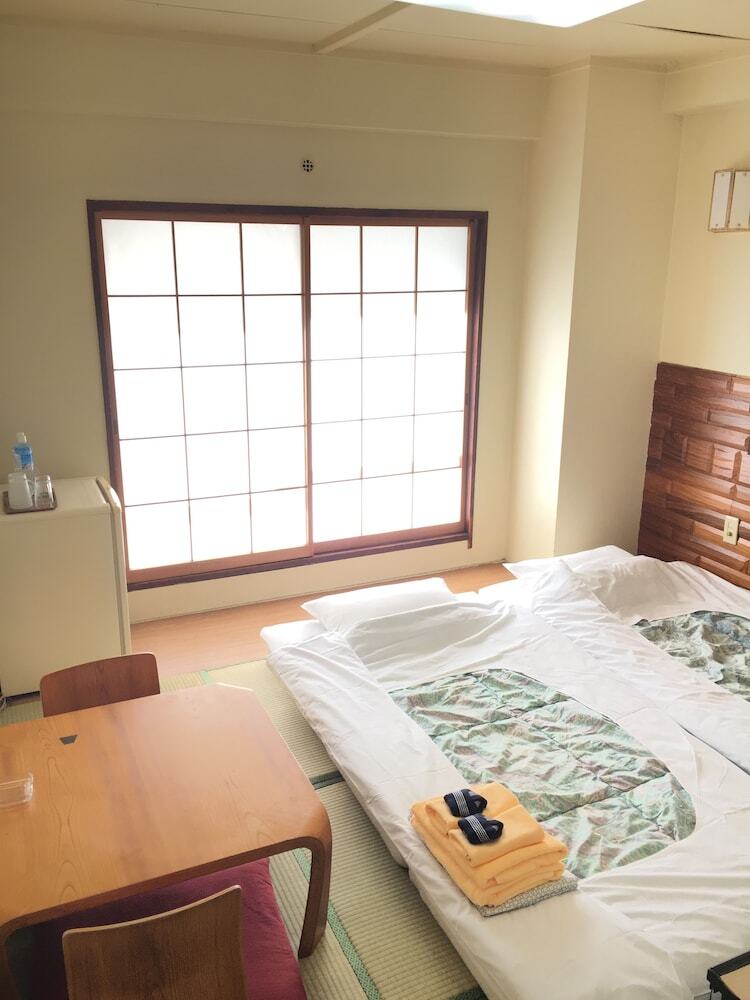 Kinuya Hotel