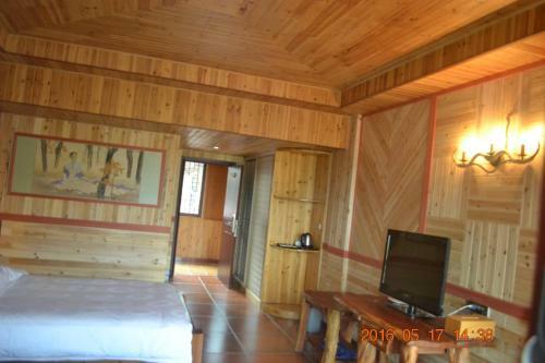Posada Longji Holiday Hotel