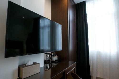 Belllo Hotel Jb Central