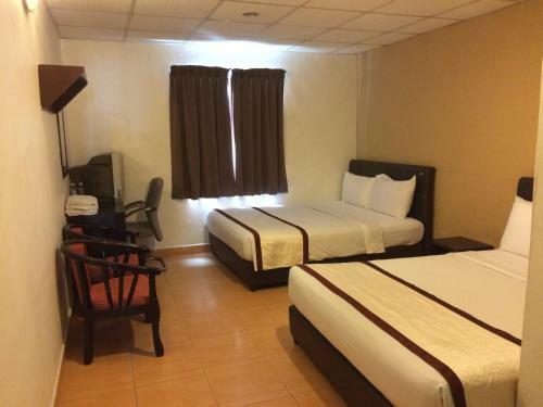 Hostal Suntec Hotel