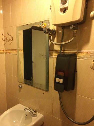 Hostal Suntec Hotel