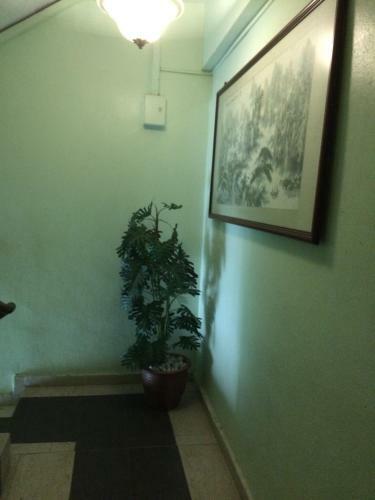Hostal Suntec Hotel