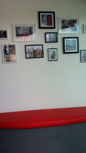 Hostal Suntec Hotel