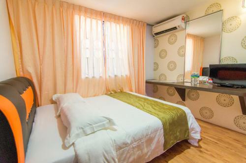 Tkl Hotel
