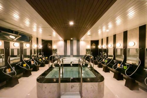 Sauna & Capsule Clear In Sugamo