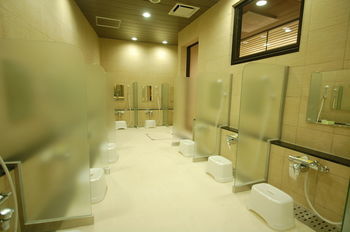 Capsule Hotel Anshin Oyado Shinbashi