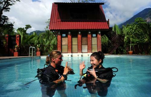 Hotel Paya Beach Spa & Dive Resort