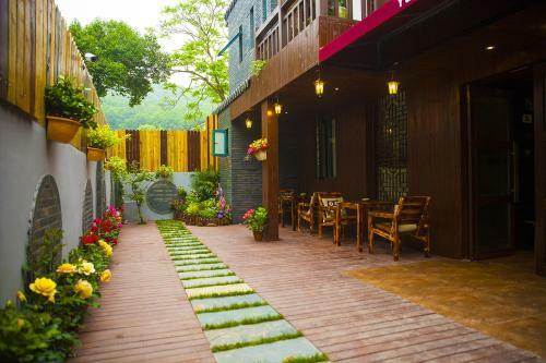 Hangzhou West Lake Yuanjin Inn