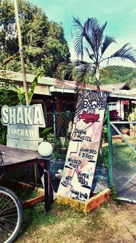 Albergue Bunk Inn At Shaka Langkawi