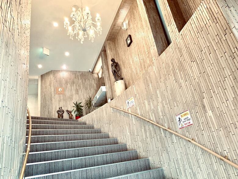 Tokyo Plaza Hotel