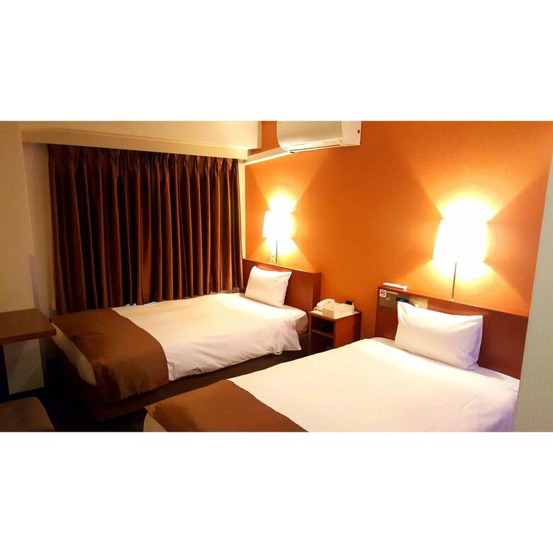 Tokyo Plaza Hotel