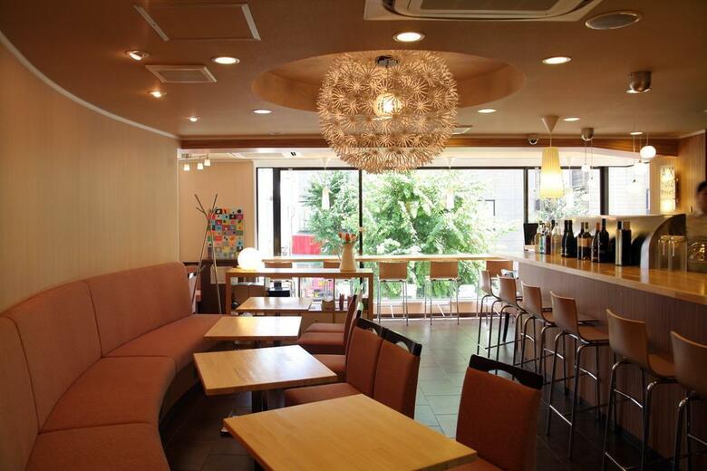 Tokyo Plaza Hotel