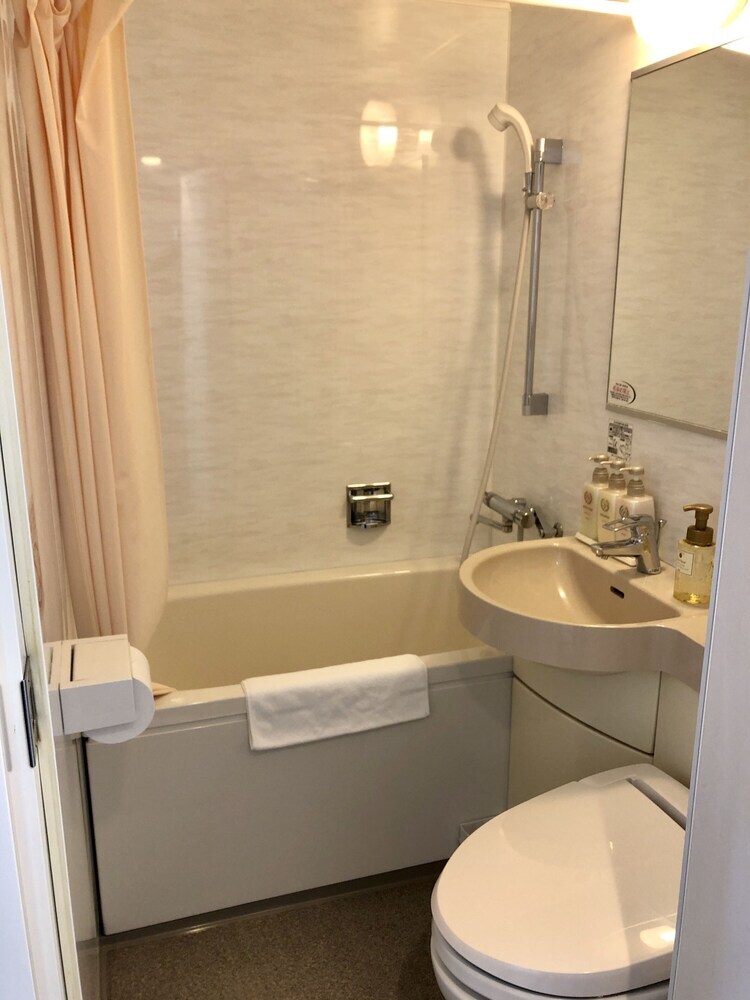 Hotel Mid In Meguro Ekimae