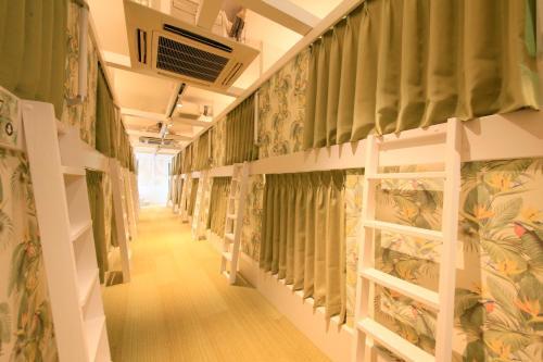 Centurion Cabin & Spa (female Only)