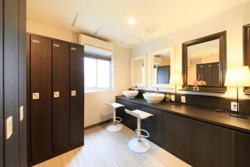 Centurion Cabin & Spa (female Only)