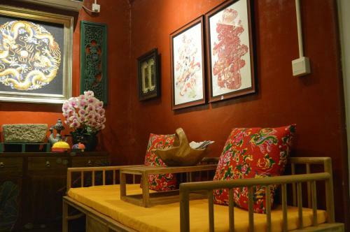 Red House Great Wall