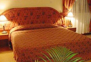 Hotel Golden Oasis