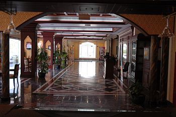 Hotel Golden Oasis