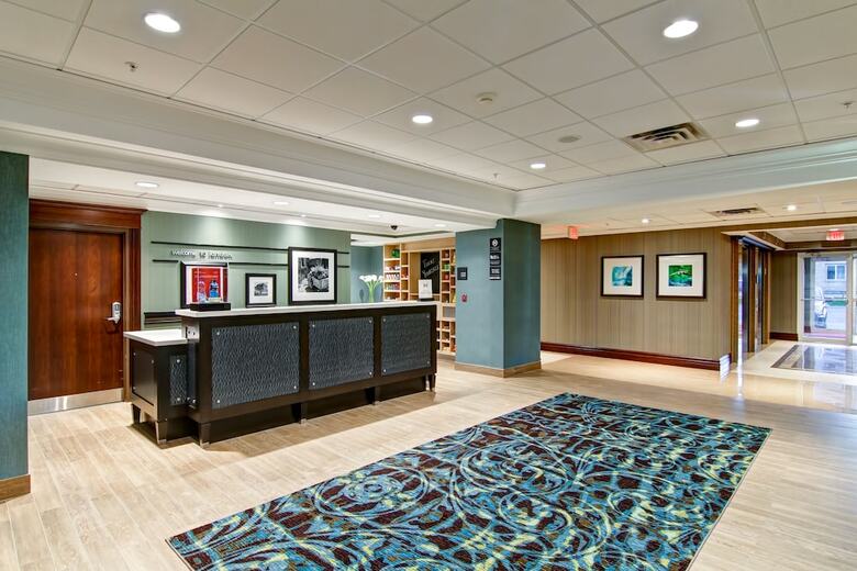 Hotel Hampton Inn By Hilton London