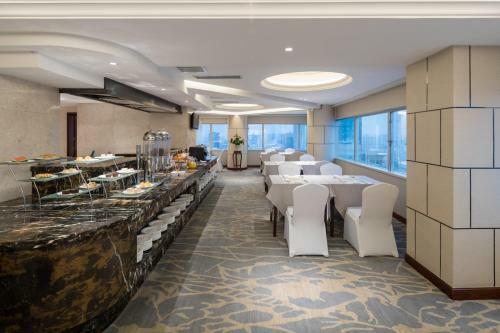 New Era Hotel