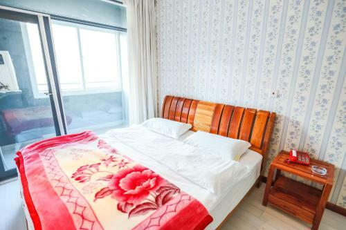 Nissi Holiday Hotel