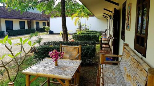 Hotel Ao Nang 3 Bees Resort