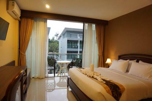 Hostal Golden Moon Aonang