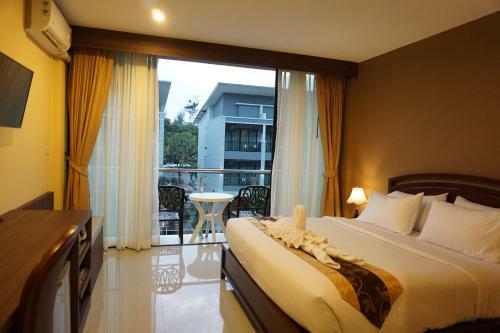 Hostal Golden Moon Aonang
